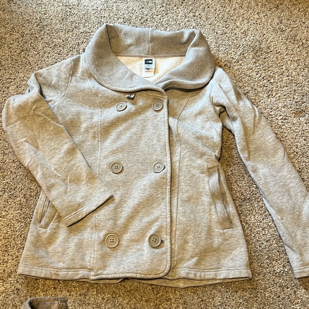 North face sweatshirt coat
